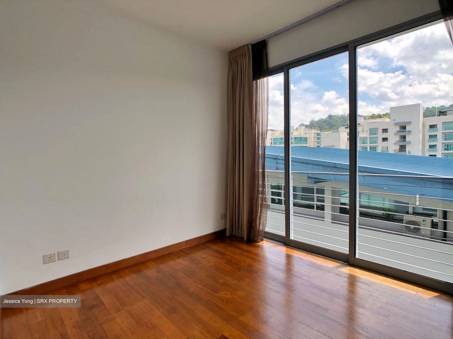 Yuk Tong Avenue (D21), Terrace #357998431